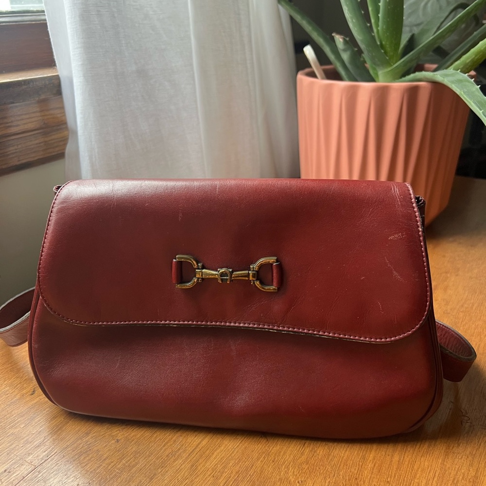 *SOLD* on Depop Vintage Etienne Aigner horse bit leather purse